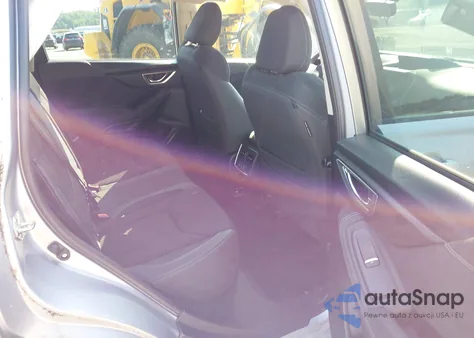 2020 Subaru Forester Premium z USA, uszkodzony, nr VIN JF2SKAJC1LH513640